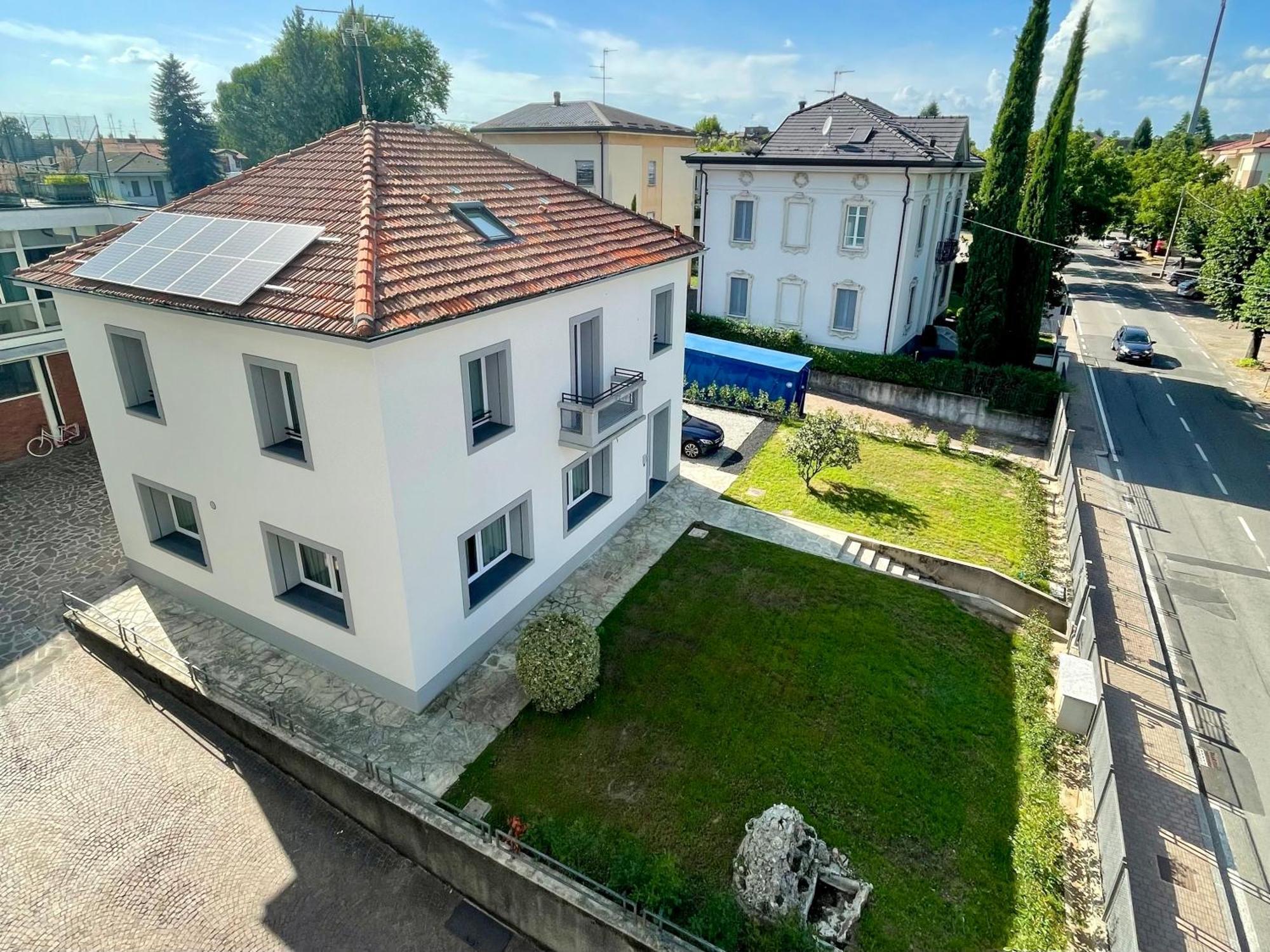 Villa Manzoni Meda Esterno foto